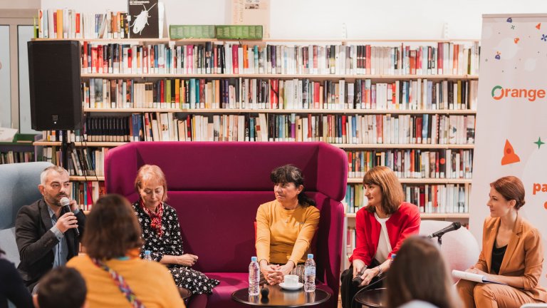 Orange Center събира 500 препоръчителни книги