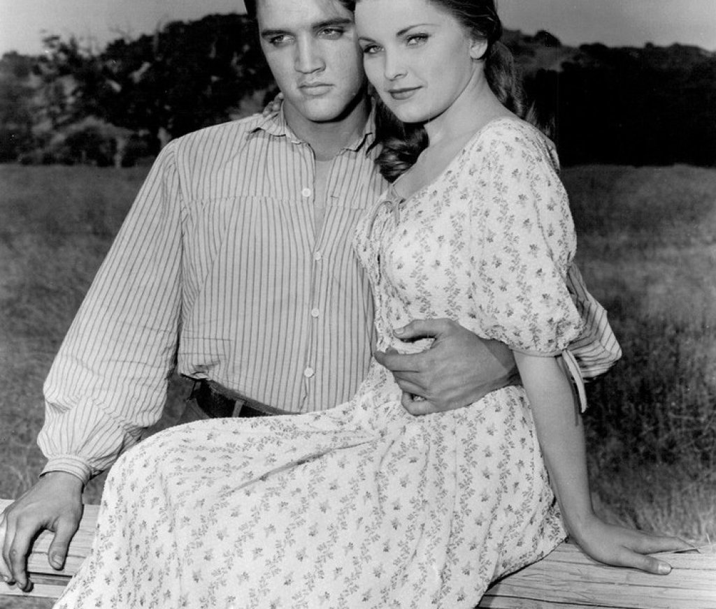 Elvis_Presley_Deborah_Paget_Love_Me_Tender_1957