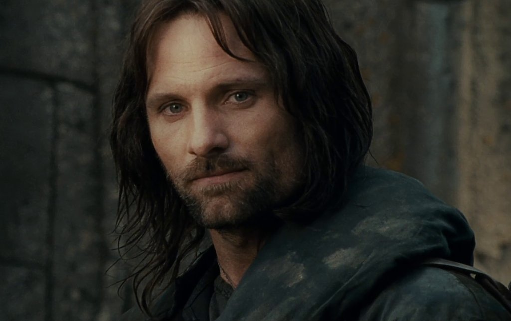 15. Арагорн от \"The Lord Of The Rings\" 
Виго Мортенсен поправя сам костюма си, а когато губи зъб в битката с орките, просто си го залепя обратно. 