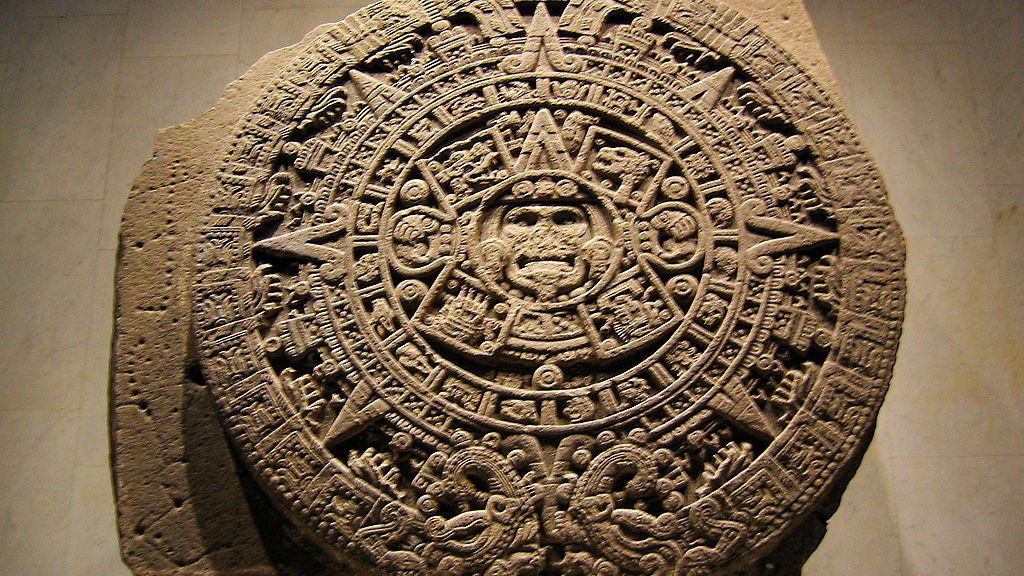 1024px-Sun_stone_detail