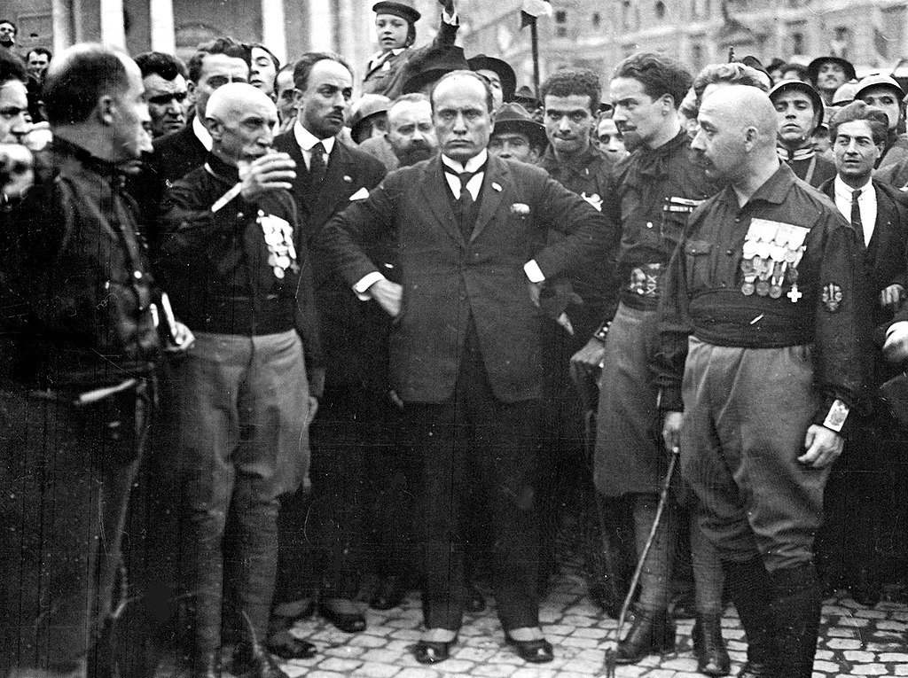 Naples_Fascist_rally_on_24_October_1922