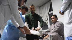 Повече от 320 са ранените