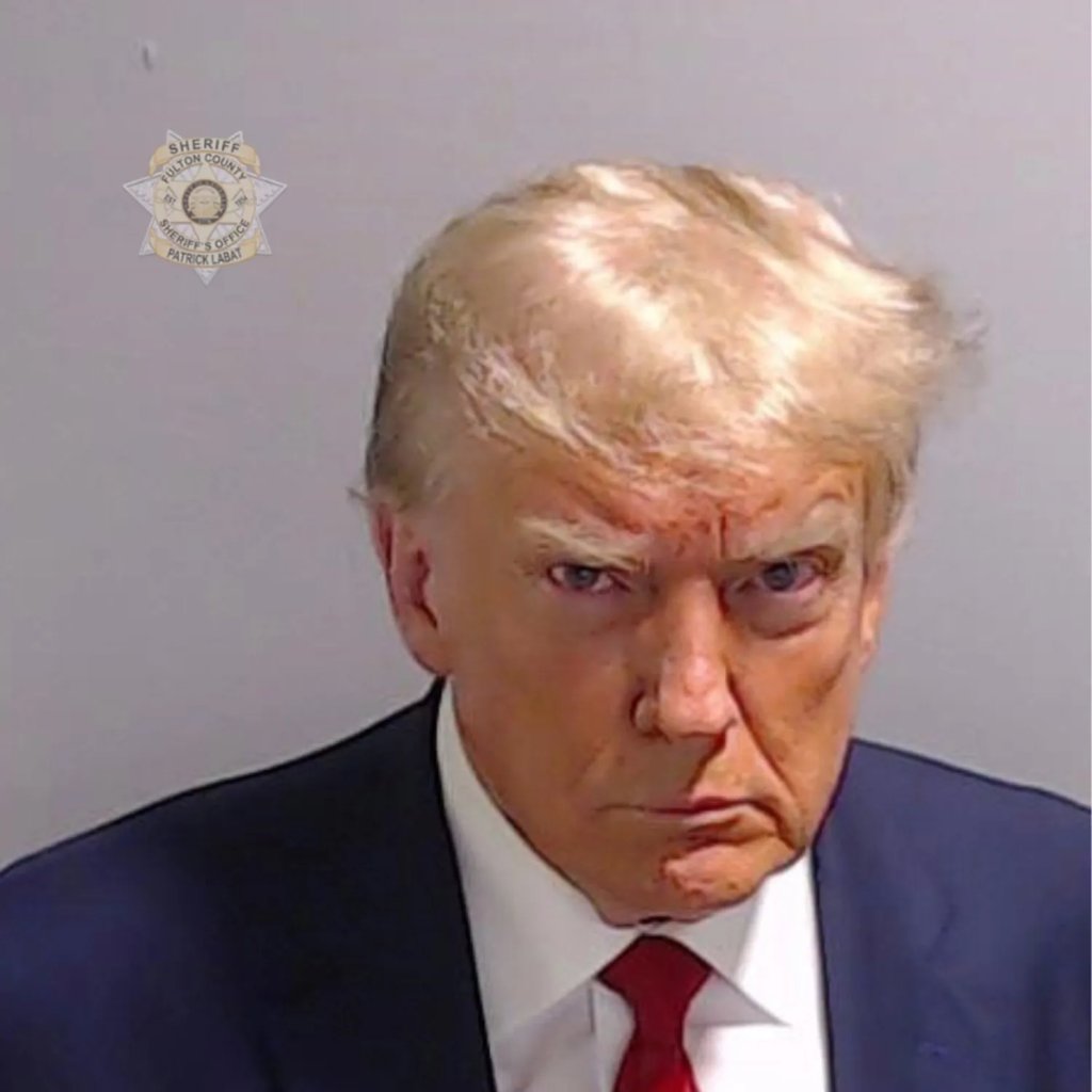 Donald-Trump-Mugshot-Depth-Of-Field-Culture-1621335357