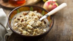 Мюсли е изобретение на лекар, вдъхновен от диетата в Алпите