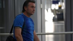 Ясен Петров пусна в почивка играчите на Левски преди отпътуването за Кипър