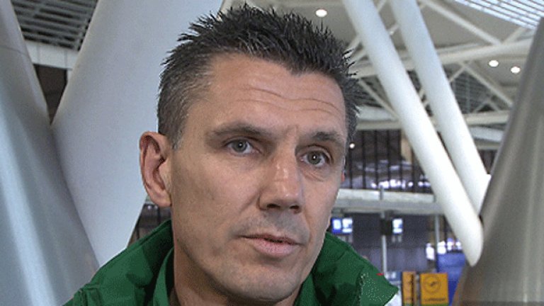 Петър Александров
Работи в Швейцария като треньор.