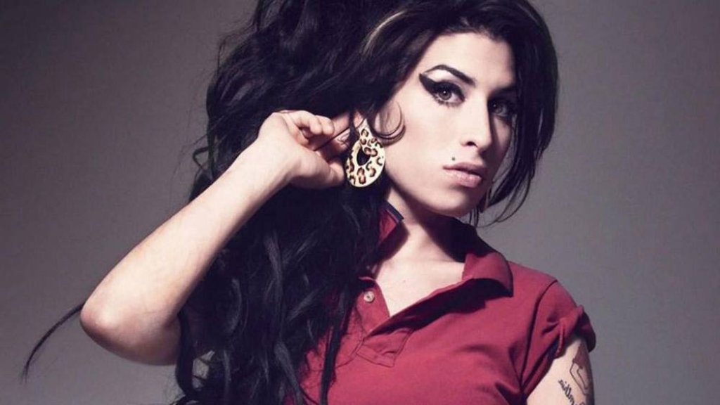amywinehouse2207r