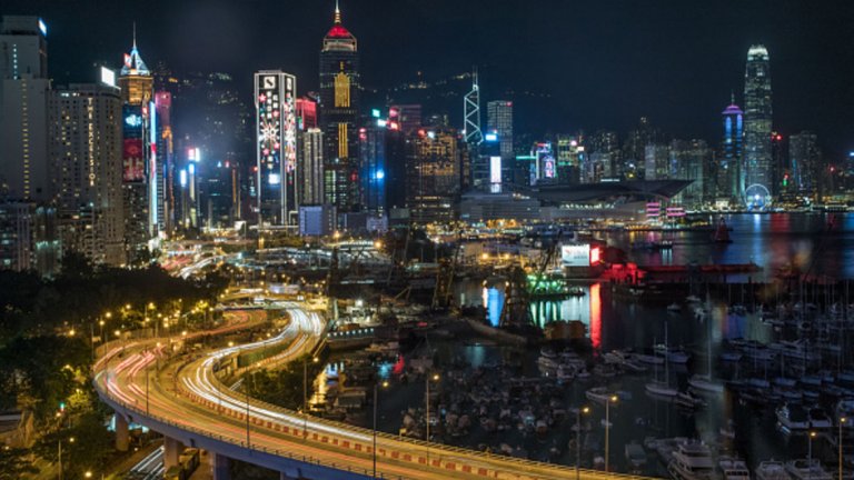 Една от финансовите столици на света, Хонконг e третият "първенец" в световната класация за най-високи разходи