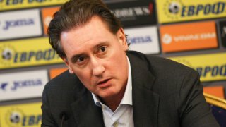 Домусчиев: "Героите" да си търсят нови оправдания