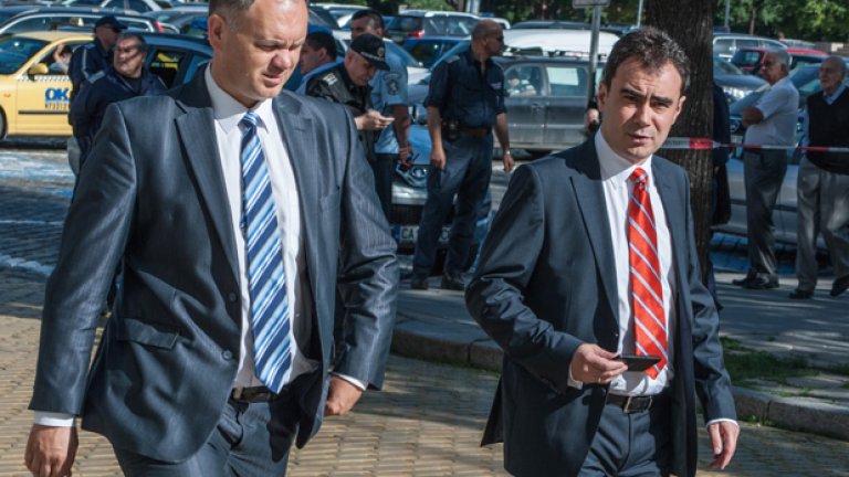 Доскоро общински съветници, днес депутати от БСП: Георги Кадиев и Жельо Бойчев