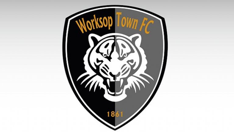 4. Уърксоп Таун - Worksop Town F.C. (1861)
Уърксоп е полупрофесионален клуб от североизточен Нотингамшър. Създаден през 1861, той е четвъртият най-стар в световния футбол, въпреки че според няколко исторически извора, играта завладява града през  1873. Днес Уърксоп е в Northern Premier Leauge, което е седмо ниво и никога не е успявал да пробие по-нагоре. За 153 г. съществуване на 4 пъти е достигал до 1/32-финалите на турнира за ФА къп.