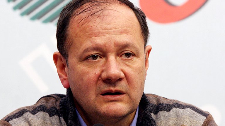 Михаил Миков също поиска оставката на Иван Искров