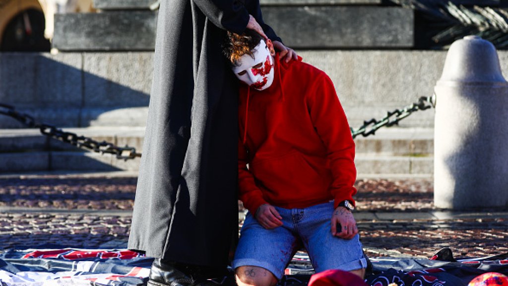 gettyimages-1229996299-594x594