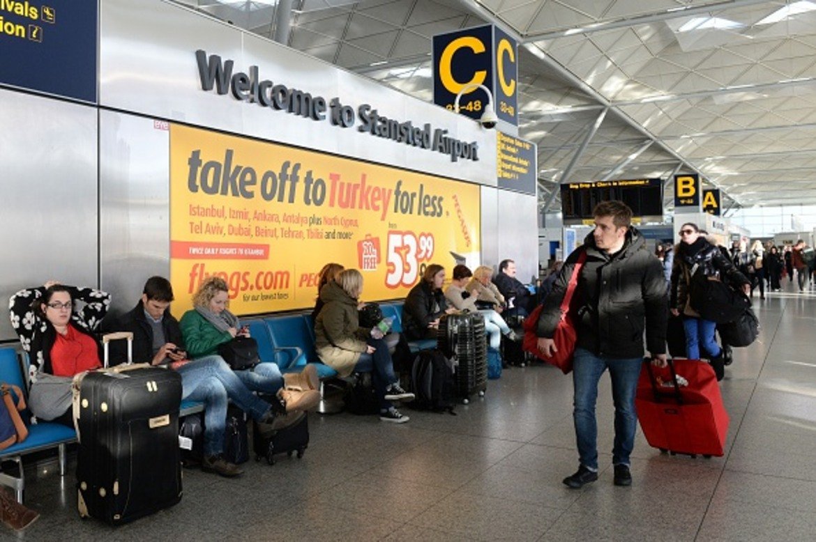 140. Летище Станстед, Лондон, Великобритания 
Обща оценка: 5,53 от 10
Точност на полетите: 6,2
Качество на обслужването: 5,8
Отзиви на пасажерите: 1,1