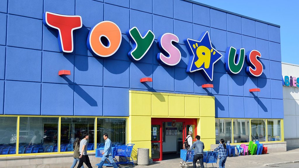 1280px-ToysRUsOntario4