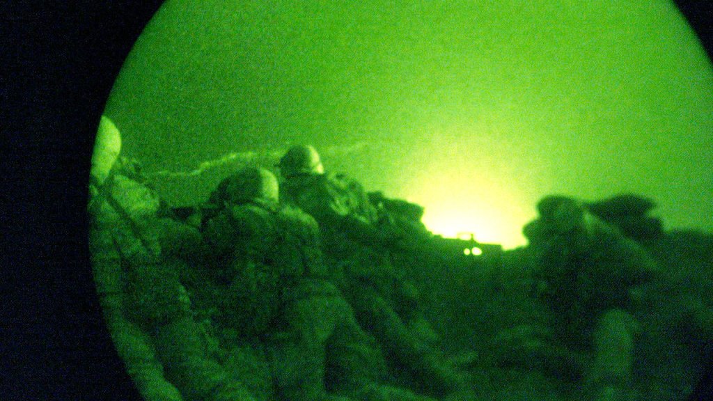 020110-M-1586C-006_Fire_Fight_Kandahar