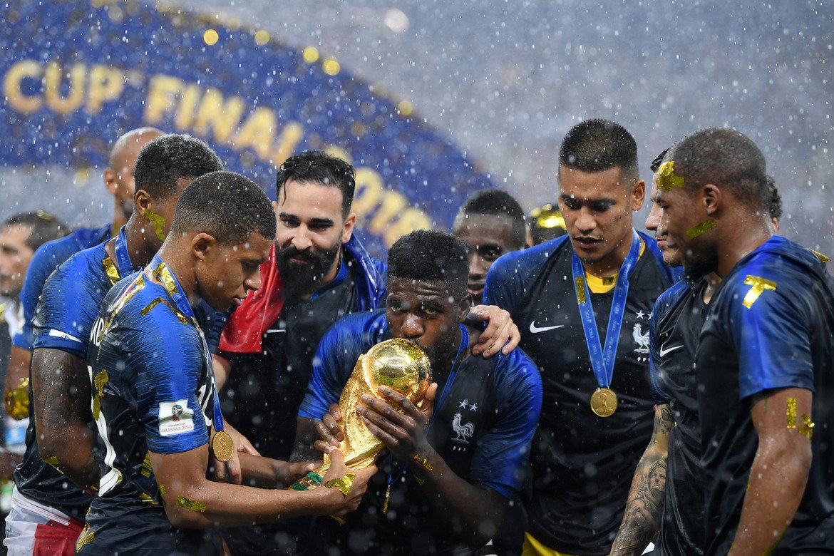 Днес Франция вече е голяма футболна сила с две световни (1998, 2018) и още една европейска титла (2000) за последните 20 г.