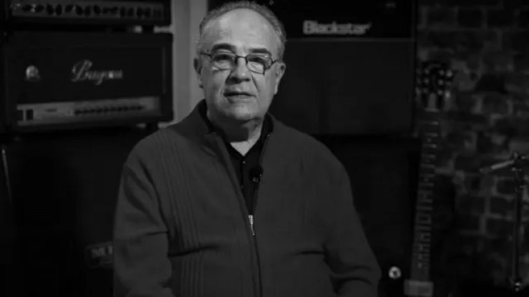 Дълги години той беше част от спортната редакция на БНТ