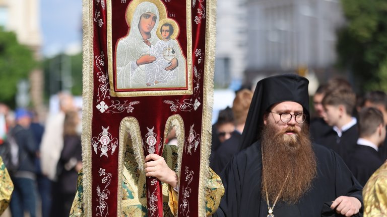 Празничното шествие за 24 май в София (снимки)