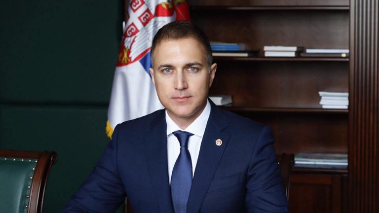 Небойша Стефанович