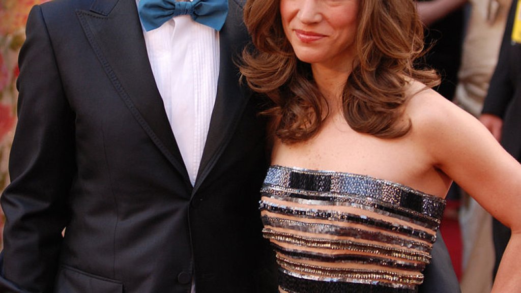 769px-Robert_Downey_Jr._and_Susan_Downey_@_2010_Academy_Awards