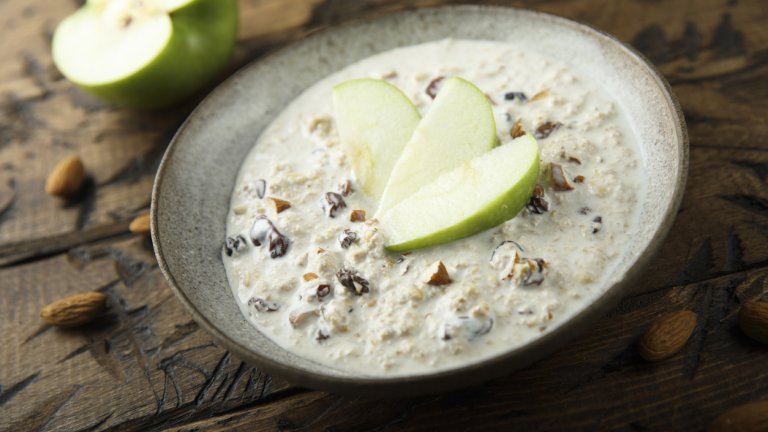 Рецептата на лекаря е с ябълка.