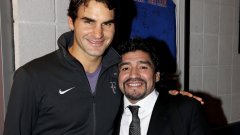Аржентинската футболна легенда Диего Марадона видя в Лондон победа и на втория в световната ранглиста при тенисистите Роджър Федерер