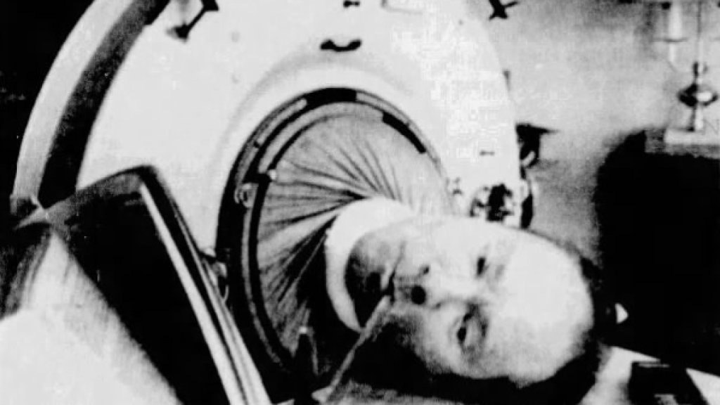 Paul_Alexander_(polio_survivor)