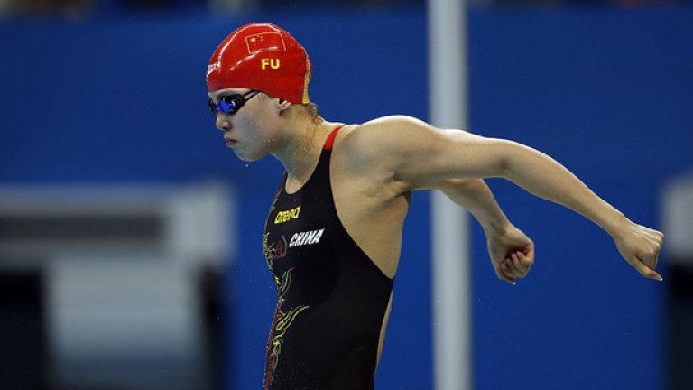 Плувкинята Фу Янхуй говори за женските несгоди в спорта.