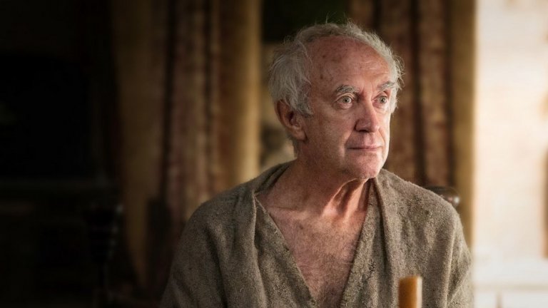 Джонатан Прайс
Почитателите на Game of Thrones винаги ще виждат в него актьора, който изигра двуличния Върховен врабец в сезон 5 и 6. Истината е, че Джонатан Прайс е канен да се присъедини към сериала много по-рано, но отказва предложението. Прайс коментира, че имената и диалозите в първоначалния сценарий му се сторили "странни". "Тогава си казах, че това не е за мен". Образът и присъствието в сюжета на Върховния врабец обаче го карат да промени мнението си.