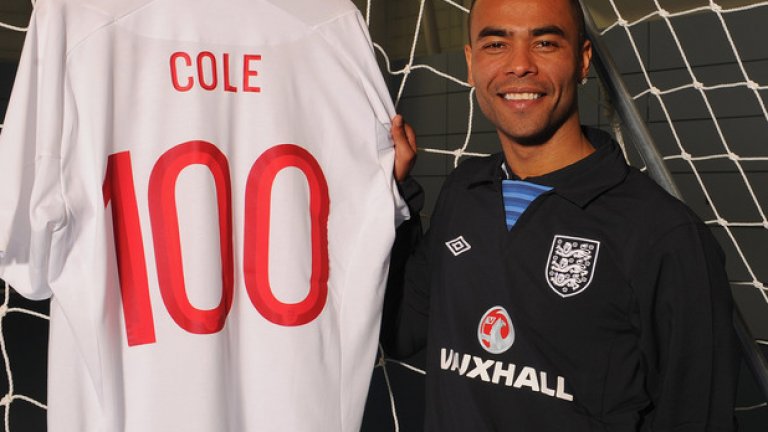 Ашли Коул
Коул е още един от тримата незадраскани. Изигра 107 мача за Англия за 13 години. Сега е в американския Лос Анджелис Галакси.