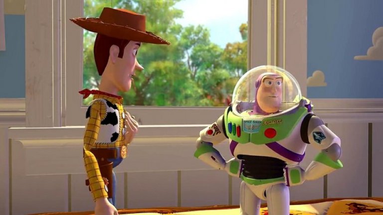 Toy Story („Играта на играчките”) 1995
Pixar филмът, от който започна всичко. Без него съдбата на студиото щеше да е съвсем различна. И въпреки че последвалите им проекти може да изглеждат по-амбициозни, оригиналният Toy Story от средата на 90-те си остава емблематичен детски филм за играчки, които живеят свой собствен живот.