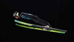 Инжектирани пениси предизвикаха скандал в ски скока