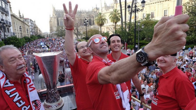 Севиля спечели 9 трофея за 16 години в ерата "Мончи".