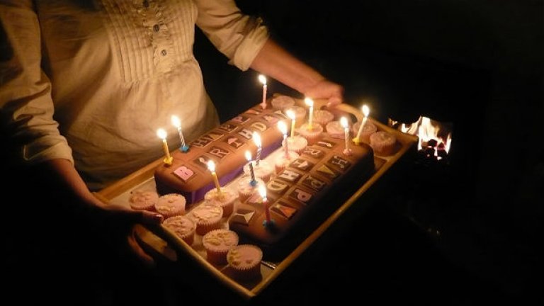 Happy Birthday to You струва по 150 долара в секунда