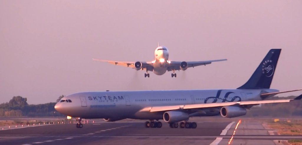 Boeing-767-300-crash-3