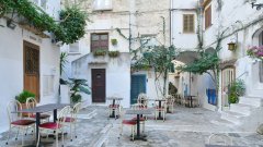 Истинска почивка в Италия - три села, които да посетите преди лятото