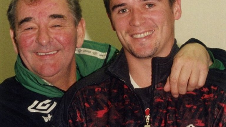 Рой Кийн
Кийн беше капитан на Юнайтед в продължение на 8 години, игра за сър Алекс 12 години, спечели седем пъти титлата и веднъж Шампионската лига. През 1993 обаче Кийн игра за Нотингам и отпадна, а за негово утешение Рой стигна до отбора на сезона.