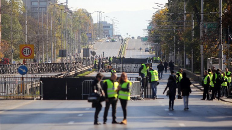 Кои линии на градския транспорт се движат с променен маршрут