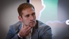 Стилиян Петров организира "Мач на надеждата" в Бургас