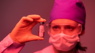 Дезинформация и критики към западните ваксини са част от кампанията на Кремъл
