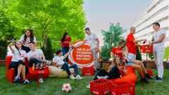 Програмата започва на 1 юни и предлага 12 отворени позиции в различни бизнес функции в компанията