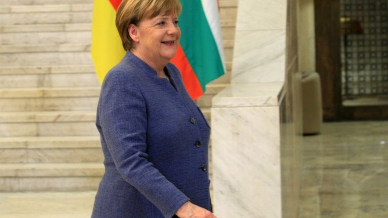 Ангела Меркел в България: Приветствам инициативата за среща ЕК-Турция