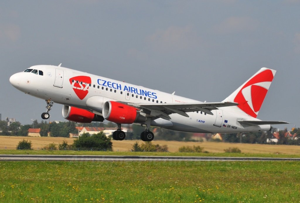 Czech-Airlines-CSA-Airbus-A319-100