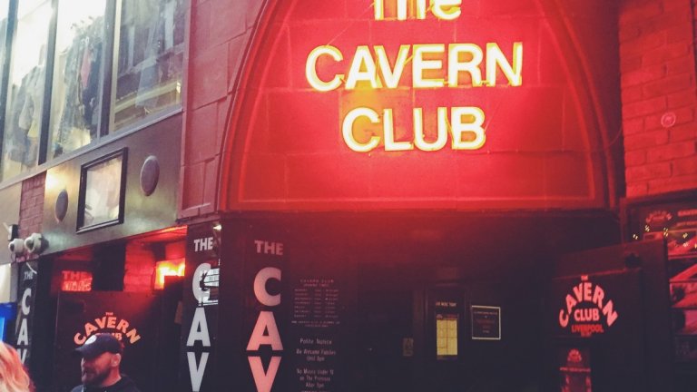 The Cavern Club - подземният бар, от който тръгнаха Beatles