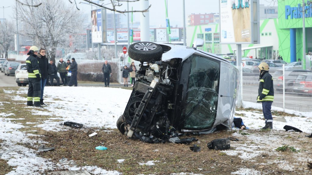 Още една жена е откарана в болница в тежко състояние