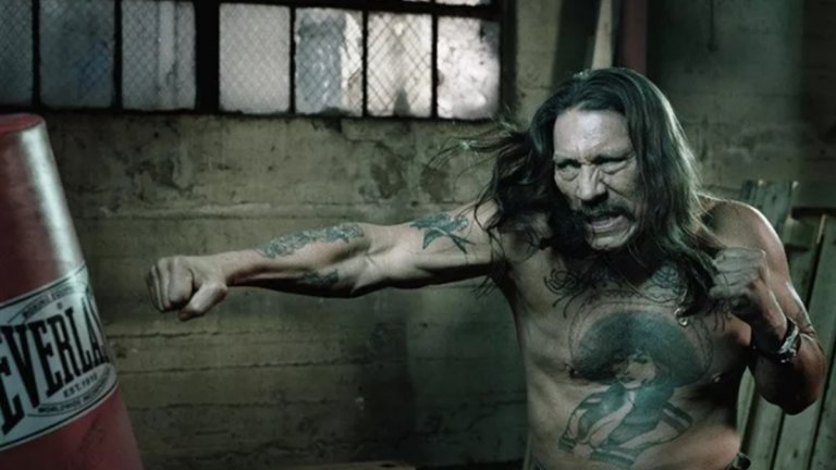 Детската мечта на Трехо е да стане професионален боксьор. Несбъдната...