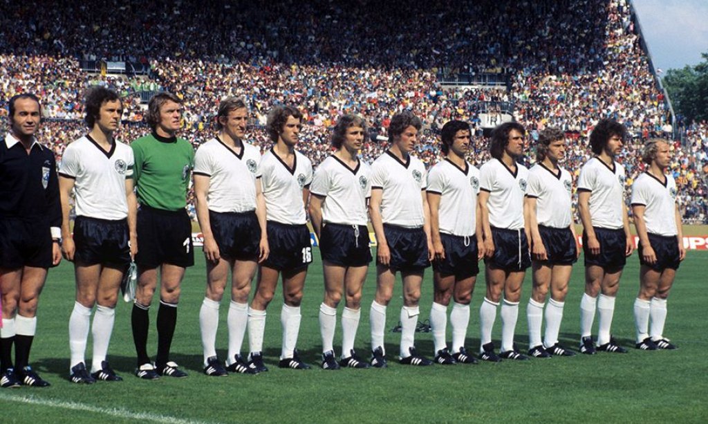 Кой ще е 10-ият? Само 9-има са печелили световната титла и ШЛ в един сезон