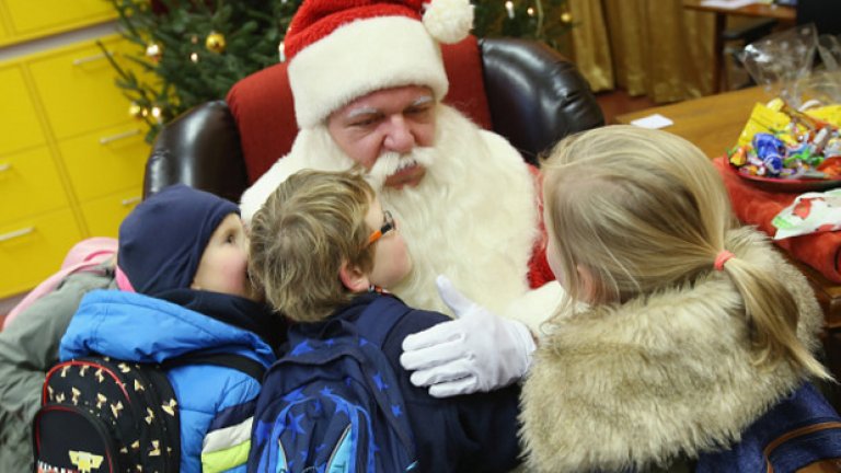 Няма нищо опасно, ако детето ви вярва в Дядо Коледа до по-късна възраст