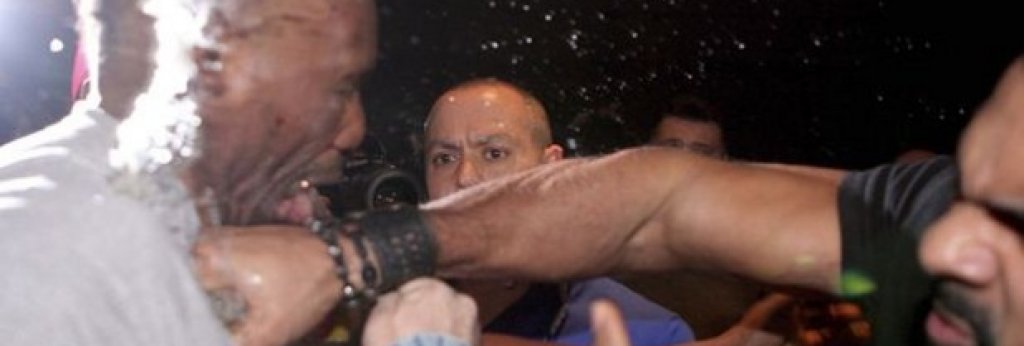Жестокият бой с Дейвид Хей бе заклеймен от английските медии като срамно петно върху спортната репутация на страната. 